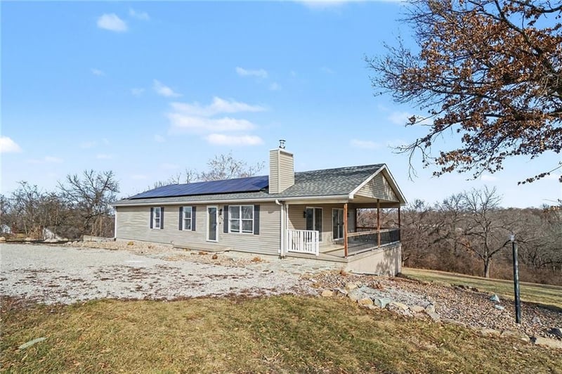 2425 S 55th St, Kansas City, KS 66106