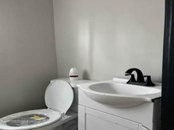 2619 Victor St, Kansas City, MO 64128