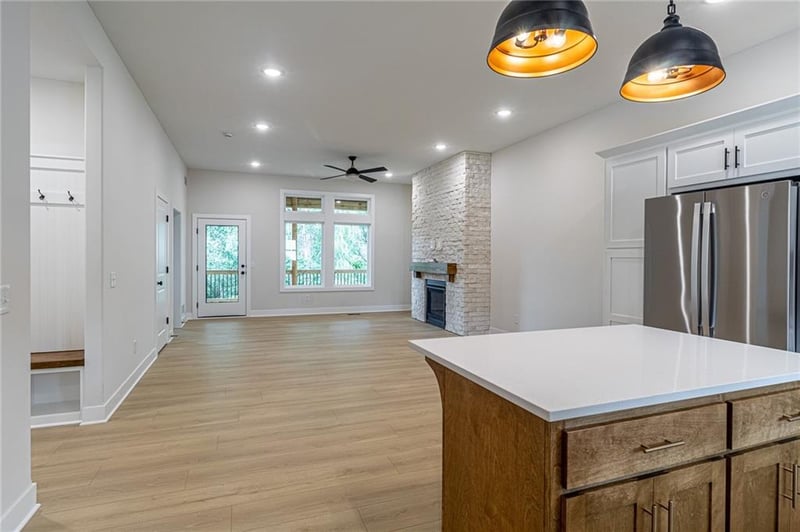 3107 Carlisle Ct, St Joseph, MO 64506