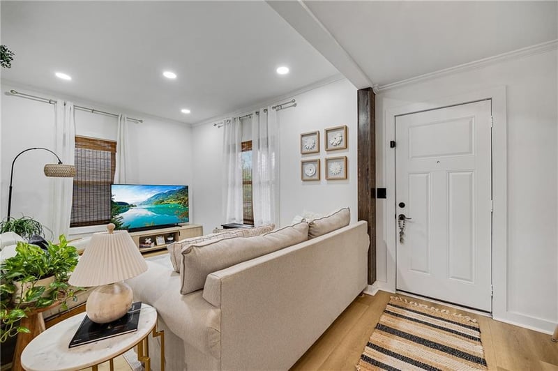 16 N 9th St, Kansas City, KS 66101