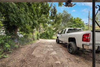 16 N 9th St, Kansas City, KS 66101