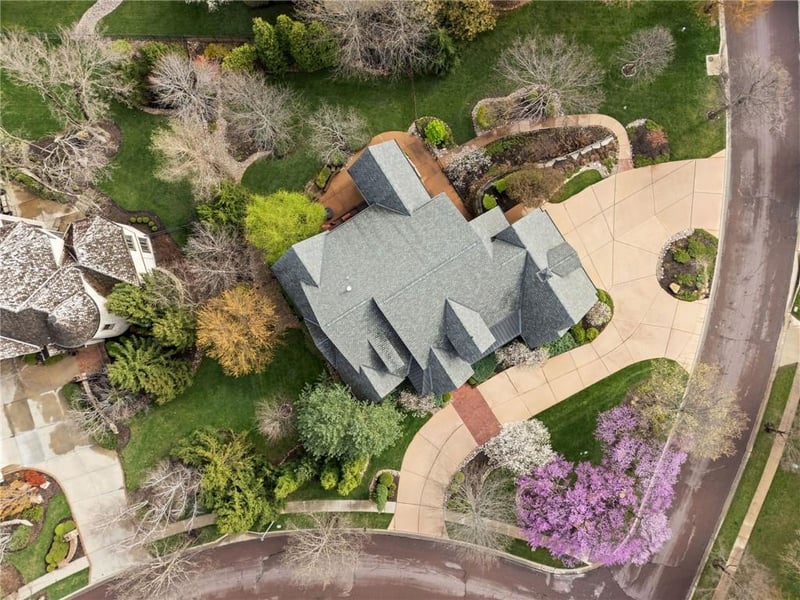 10816 140th St, Overland Park, KS 66221