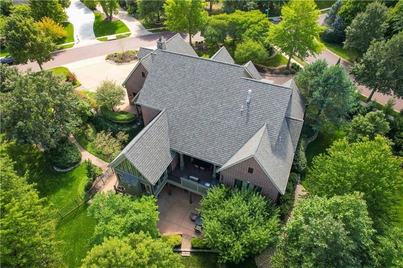 10816 W 140th St, Overland Park, KS 66221