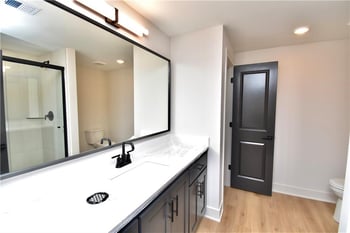 7645 N Booth Ave, Kansas City, MO 64158