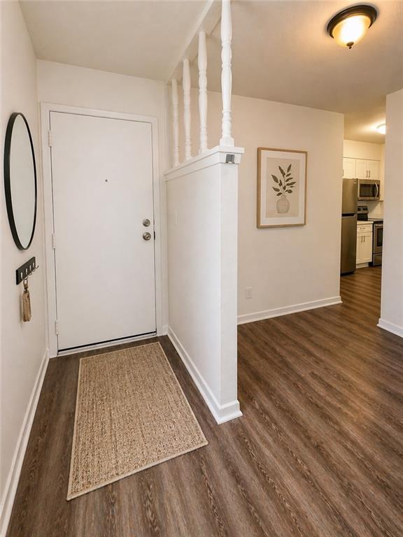 6224 Robinson St #4, Overland Park, KS 66202