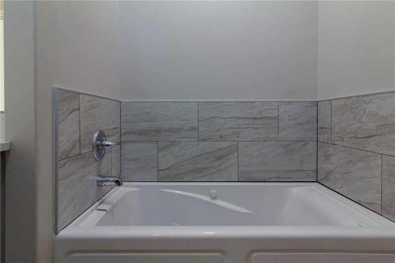 1505 Ashton Way, Pittsburg, KS 66762
