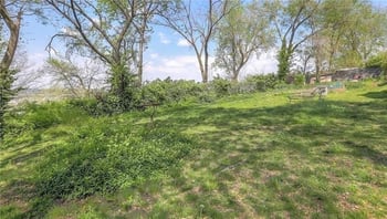 1322 21st St, Kansas City, MO 64108