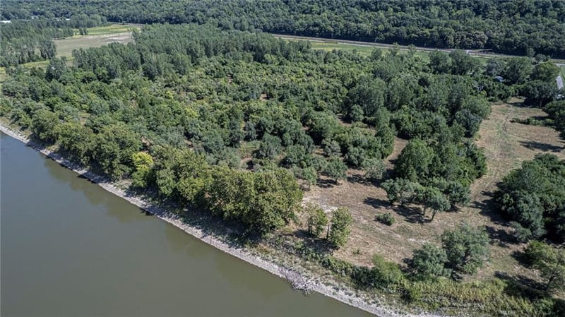 3500 Waterworks Rd, St Joseph, MO 64503