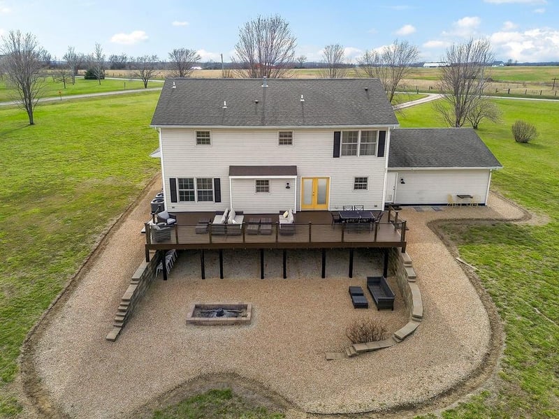 992 750 Rd, Lawrence, KS 66047