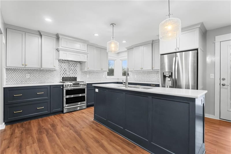 8704 Wheaton Ct, Kansas City, MO 64153