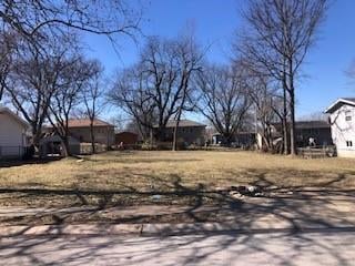 1504 S King Ave, Harrisonville, MO 64701