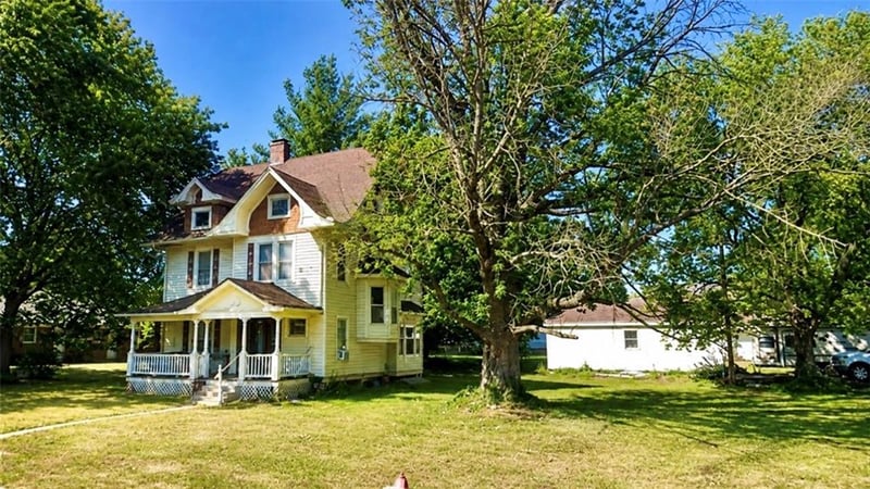 602 Walnut St, Grain Valley, MO 64029