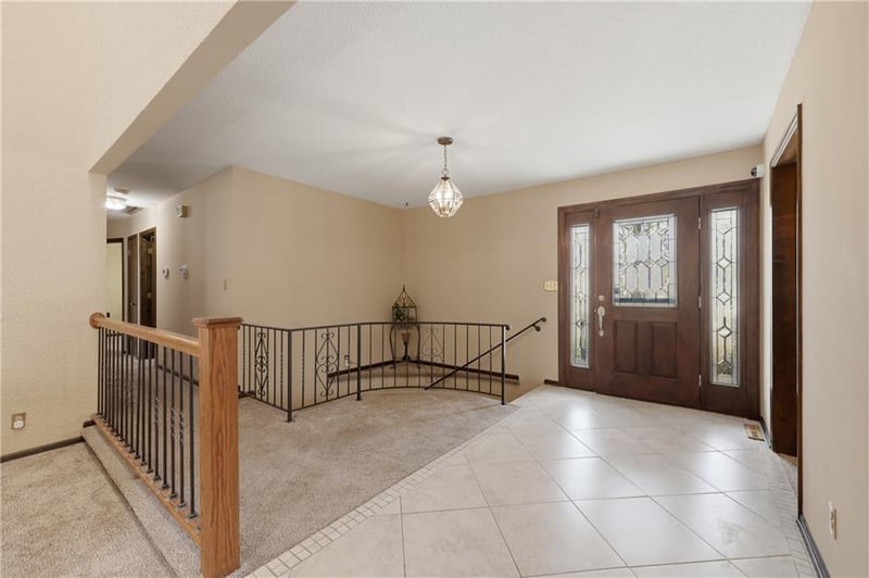 1208 23rd St, Blue Springs, MO 64015