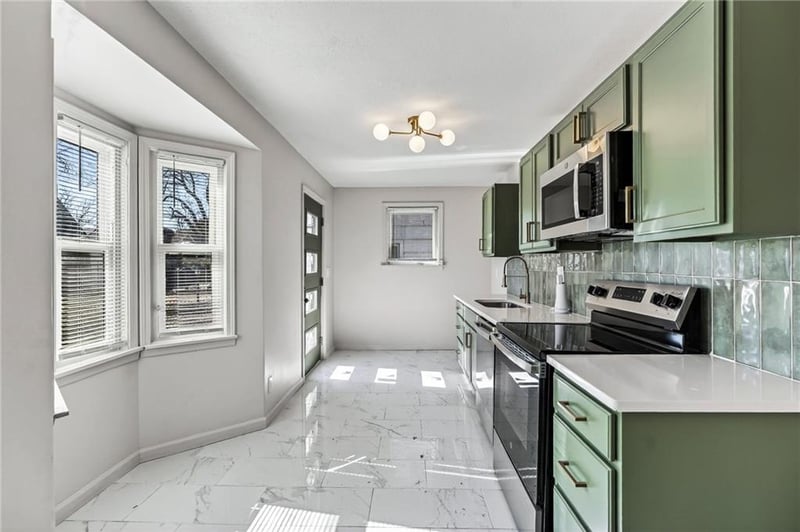 1511 59th St, Kansas City, MO 64110