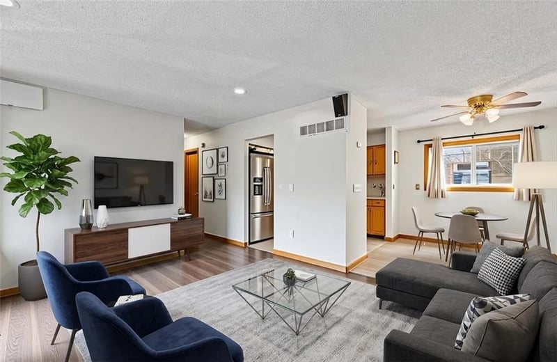 400 78th Ter, Kansas City, MO 64118