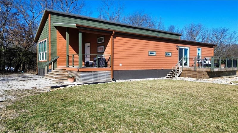 85 Birdie Ln, Mound City, KS 66056