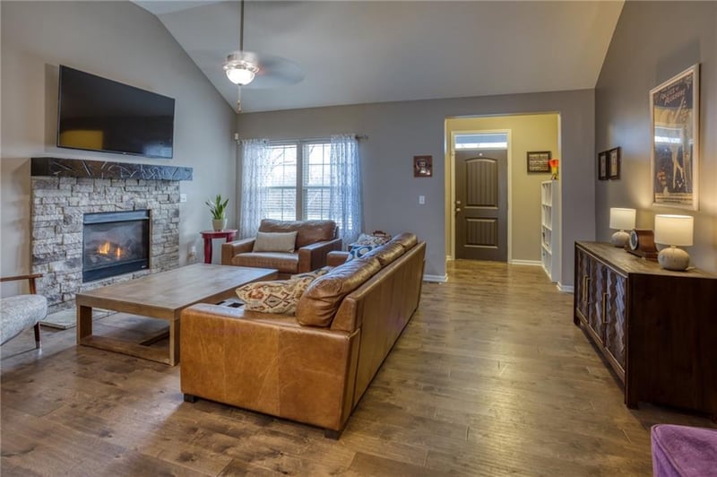 3550 112th Ter, Kansas City, KS 66109
