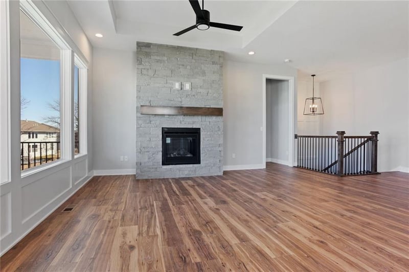 17008 172nd Ter St, Olathe, KS 66062