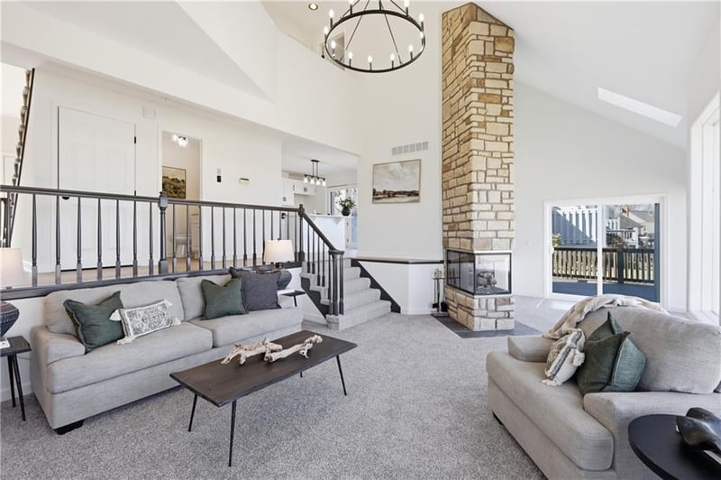 220 Green Teal St, Lee's Summit, MO 64082