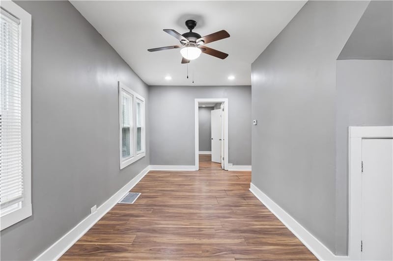 5038 Benton Ave, Kansas City, MO 64130