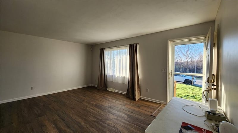 1204 65th Ter, Kansas City, MO 64118