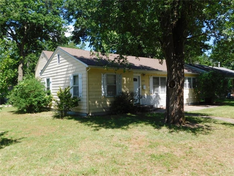 529 Hobson Pl, Pittsburg, KS 66762