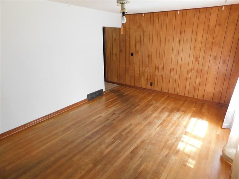 529 Hobson Pl, Pittsburg, KS 66762