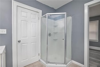 5932 Park Ave, Kansas City, MO 64130