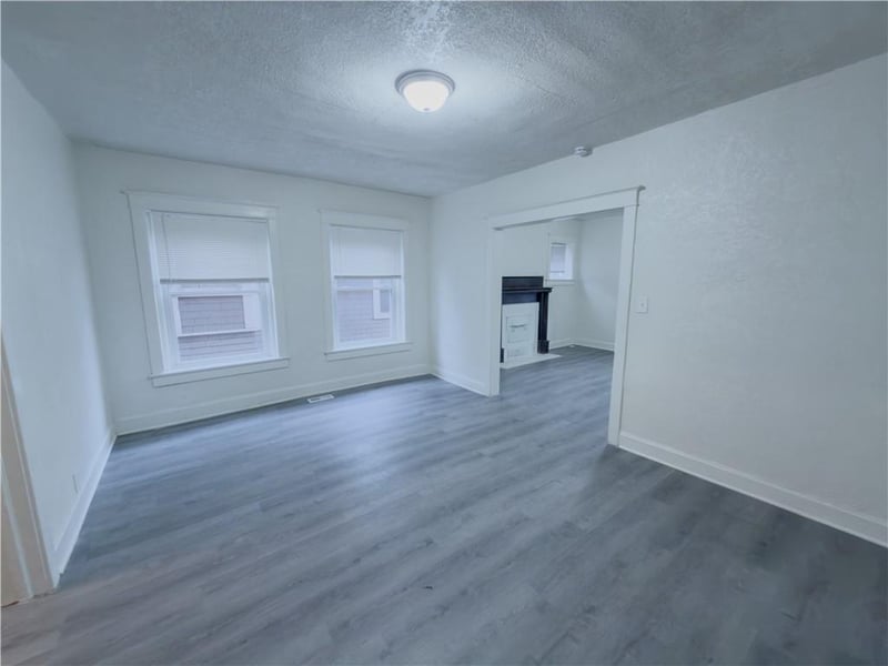 3206 11 Th St, Kansas City, MO 64127