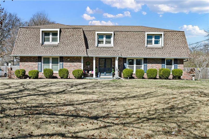 200 114th St, Kansas City, MO 64114