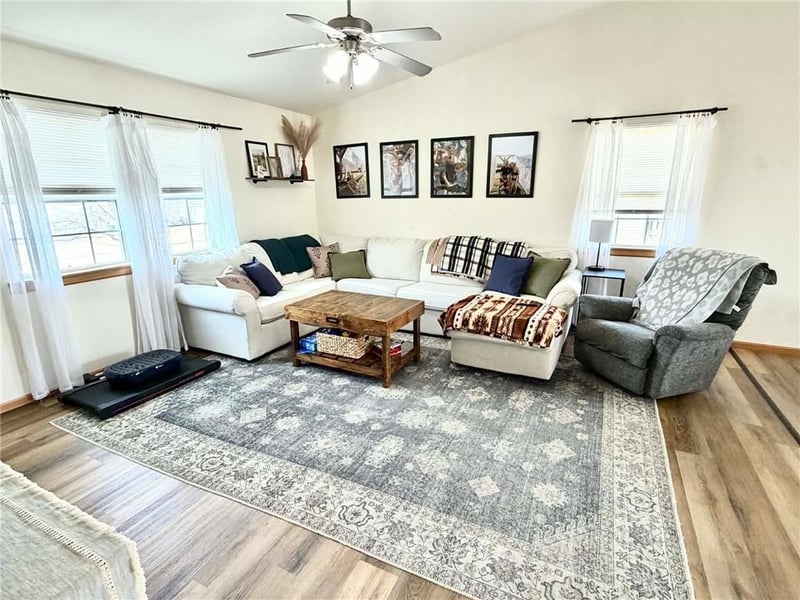 1801 N Alco Ave, Maryville, MO 64468