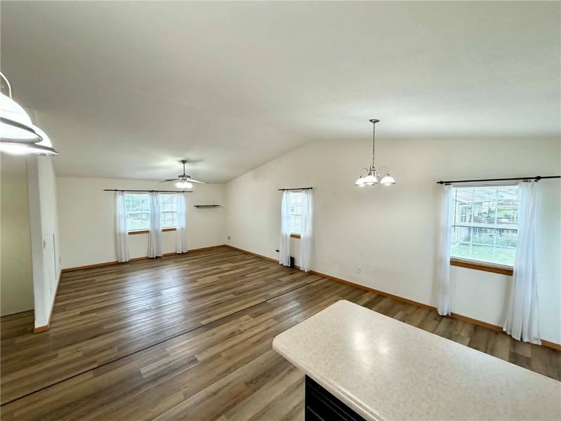 1801 N Alco Ave, Maryville, MO 64468