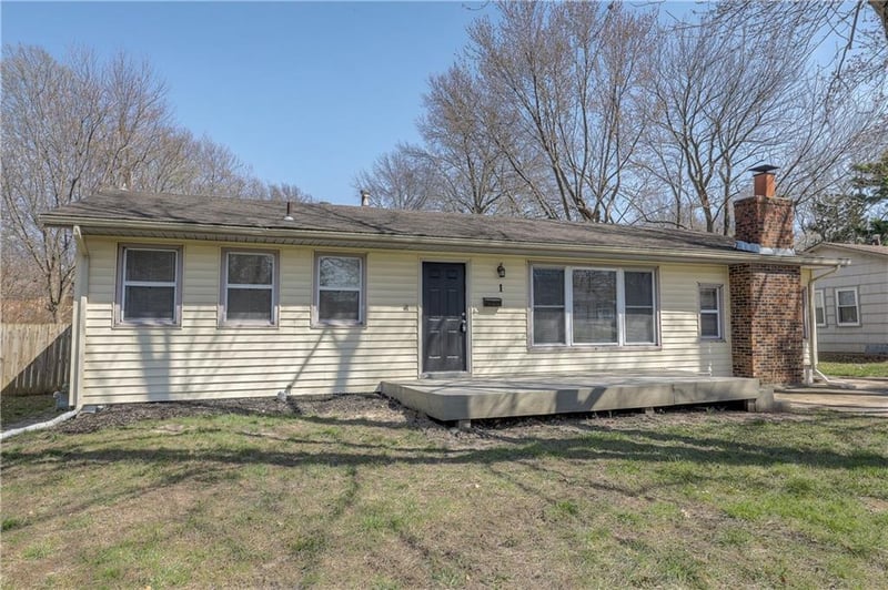 1 Walnut St, Lee's Summit, MO 64063