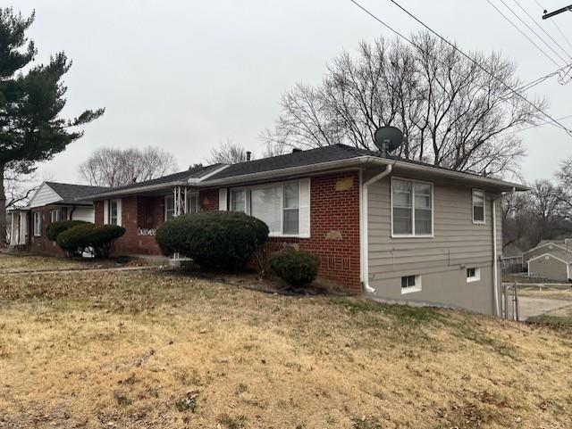 2806 Clay St, St Joseph, MO 64501