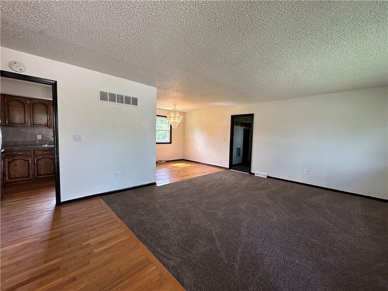 124 23rd St, Lexington, MO 64067
