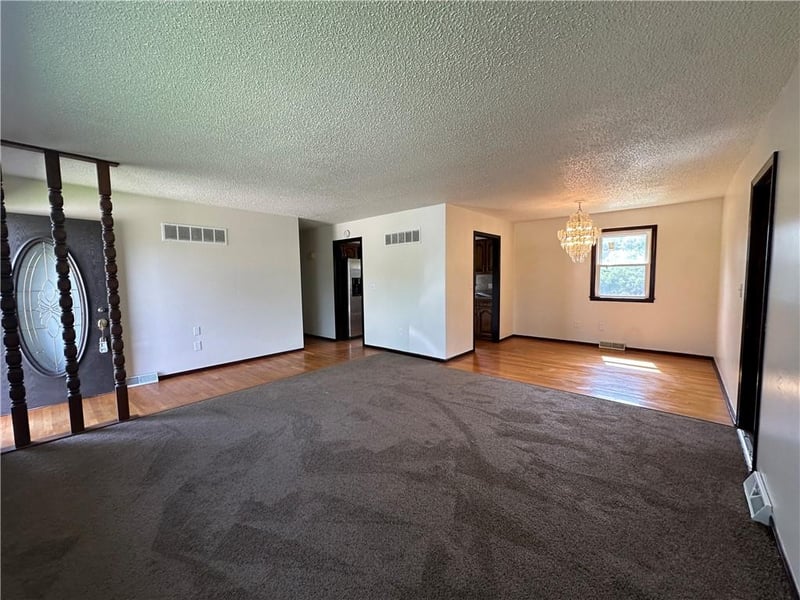 124 23rd St, Lexington, MO 64067