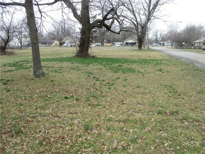 401 Park Ave, Baxter Springs, KS 66713