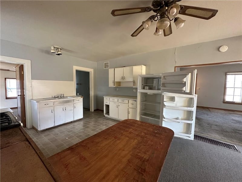 314 Davis St, Maryville, MO 64468