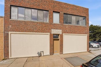 808 E 10th St, Kansas City, MO 64106