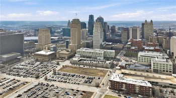 808 E 10th St, Kansas City, MO 64106