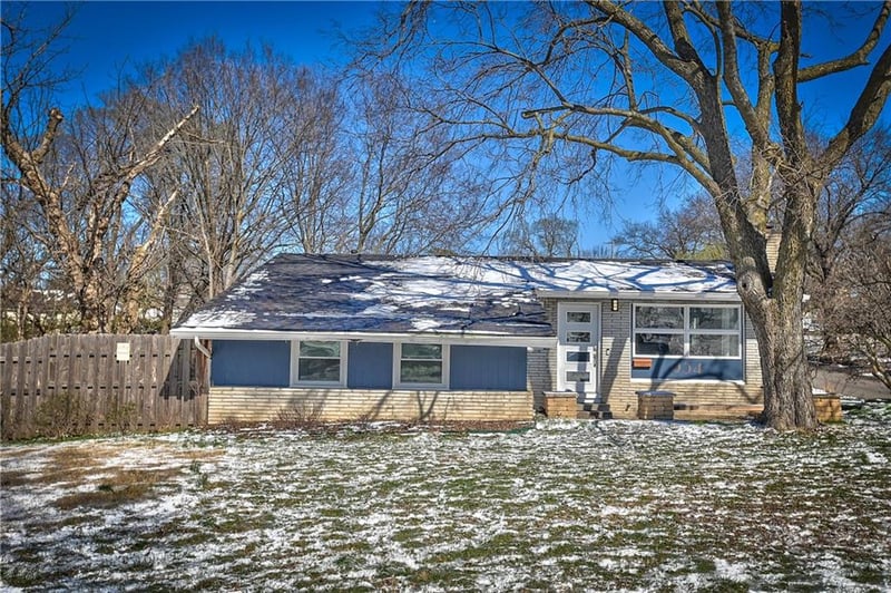 954 Sutton Ct, Kansas City, KS 66103