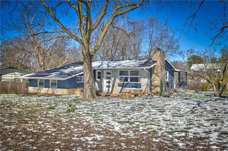 954 Sutton Ct, Kansas City, KS 66103