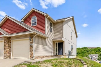 5401 N Hickory St, Kansas City, MO 64118