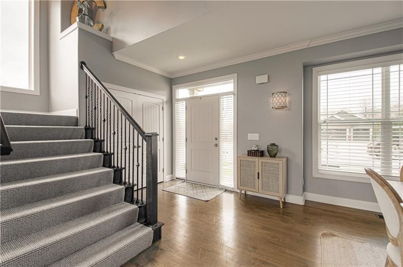 8909 95th Ct, Kansas City, MO 64157