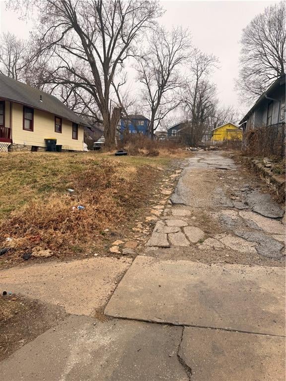 5026 Bellefontaine Ave, Kansas City, MO 64130