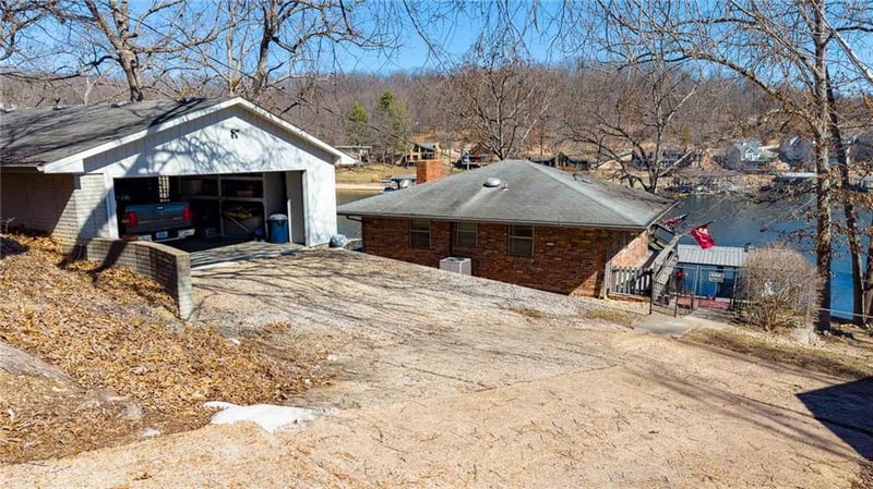 32445 Green Hills Rd, Gravois Mills, MO 65037