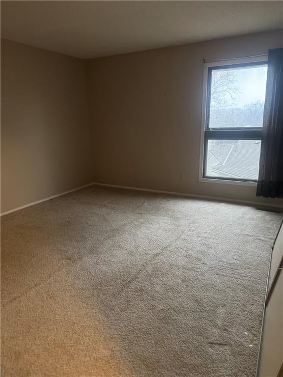 12757 109th St, Overland Park, KS 66210