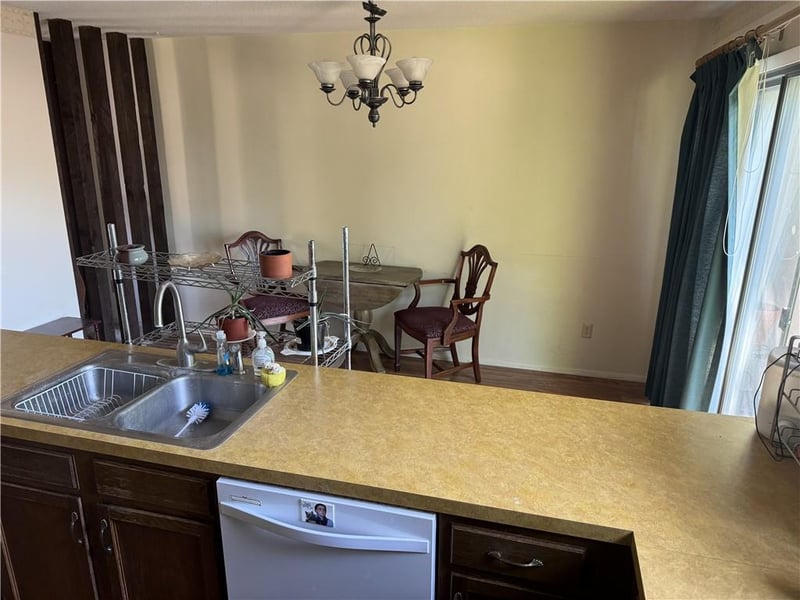 12757 W 109th St, Overland Park, KS 66210