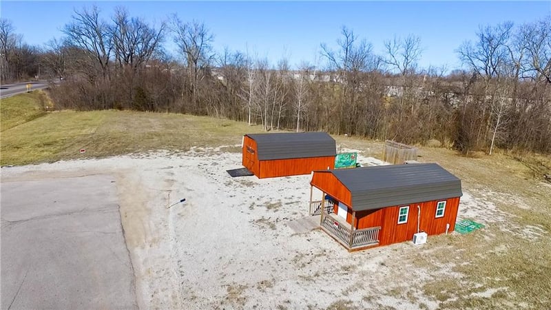 1451 Buckner Tarsney Rd, Grain Valley, MO 64029