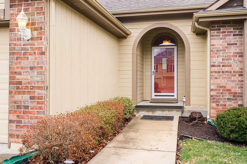 11308 Holly St, Kansas City, MO 64155